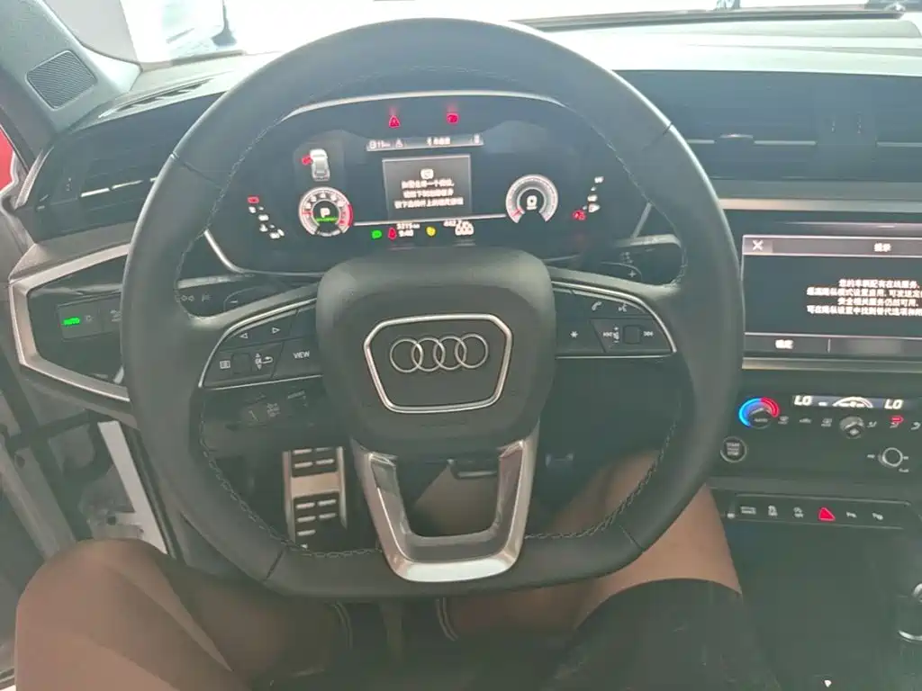 Audi Q3 2025 2025 quattro 45th Anniversary Edition 40TFSI Fashion Dynamic