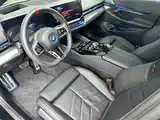 Фото 11 - BMW i5 M60