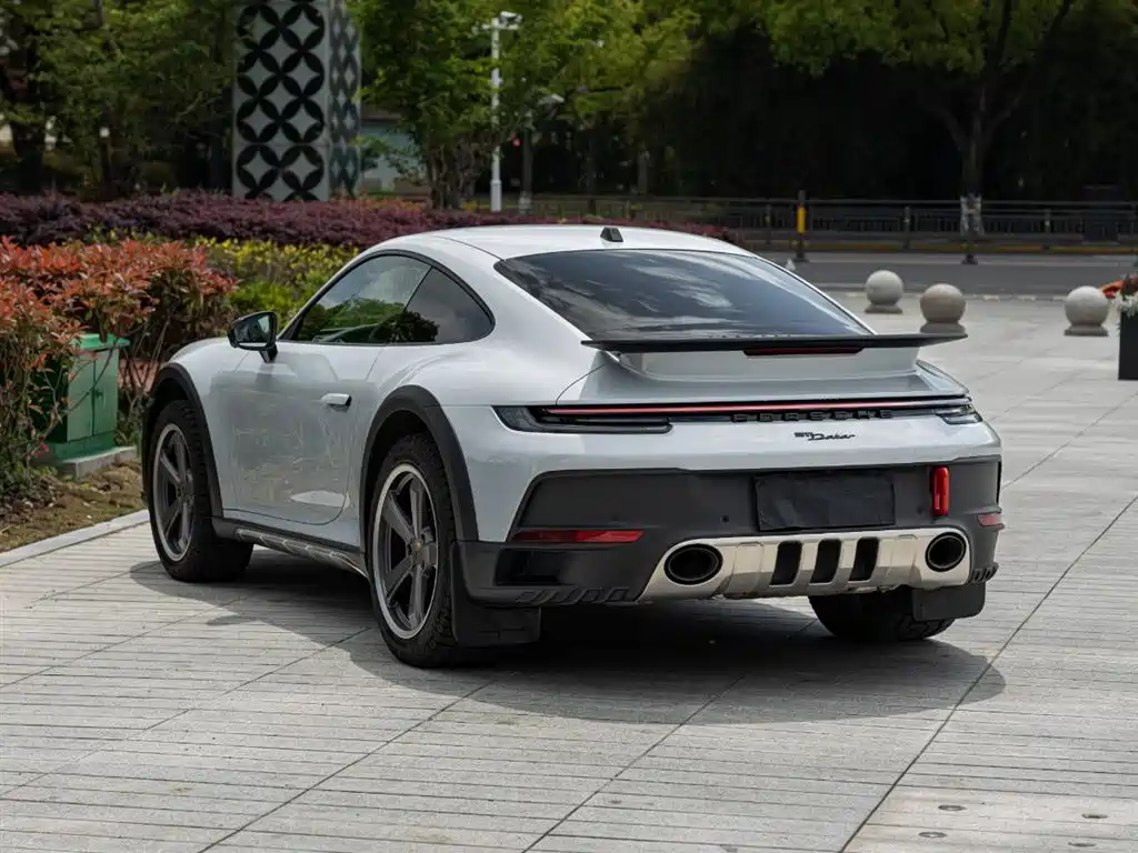 Porsche 911 2023 Dakar 3.0T фото 6