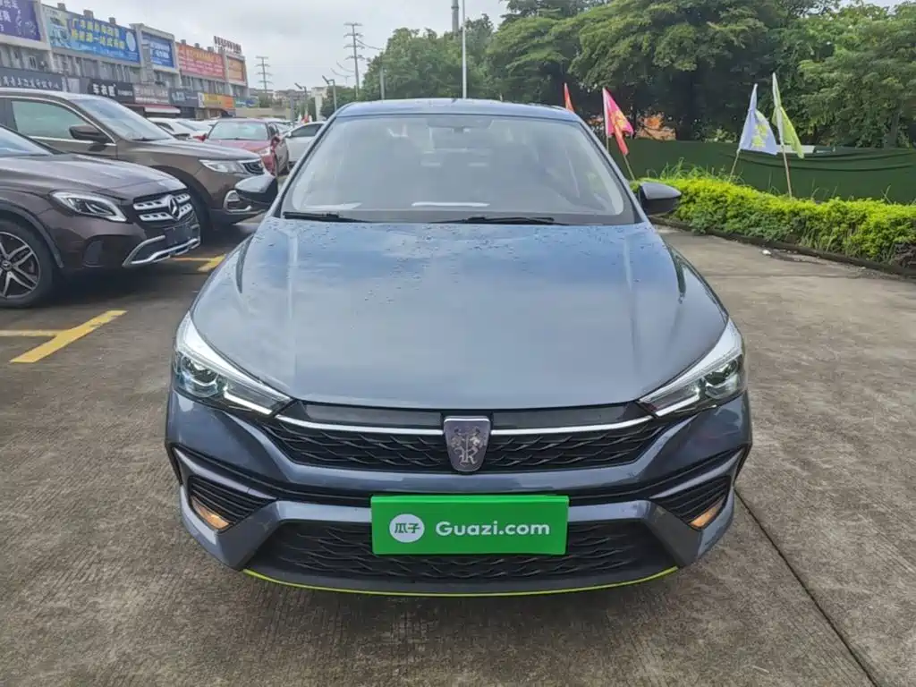 Фото 3 - Roewe i5