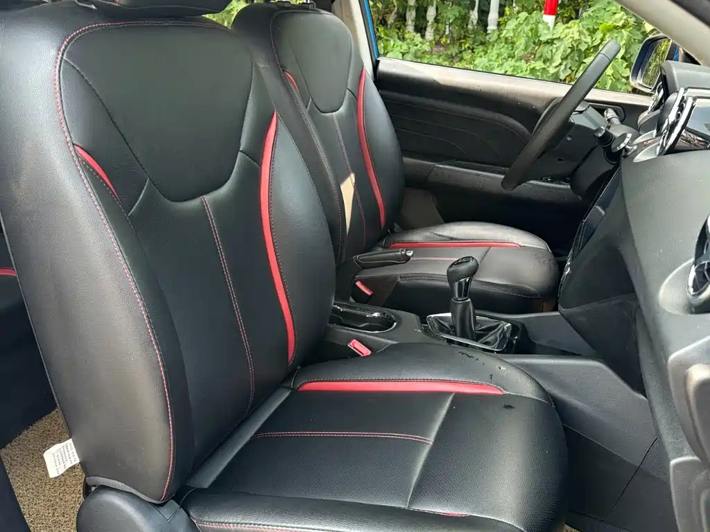 Soueast DX3 2017 2016 1.5L Manual Luxury