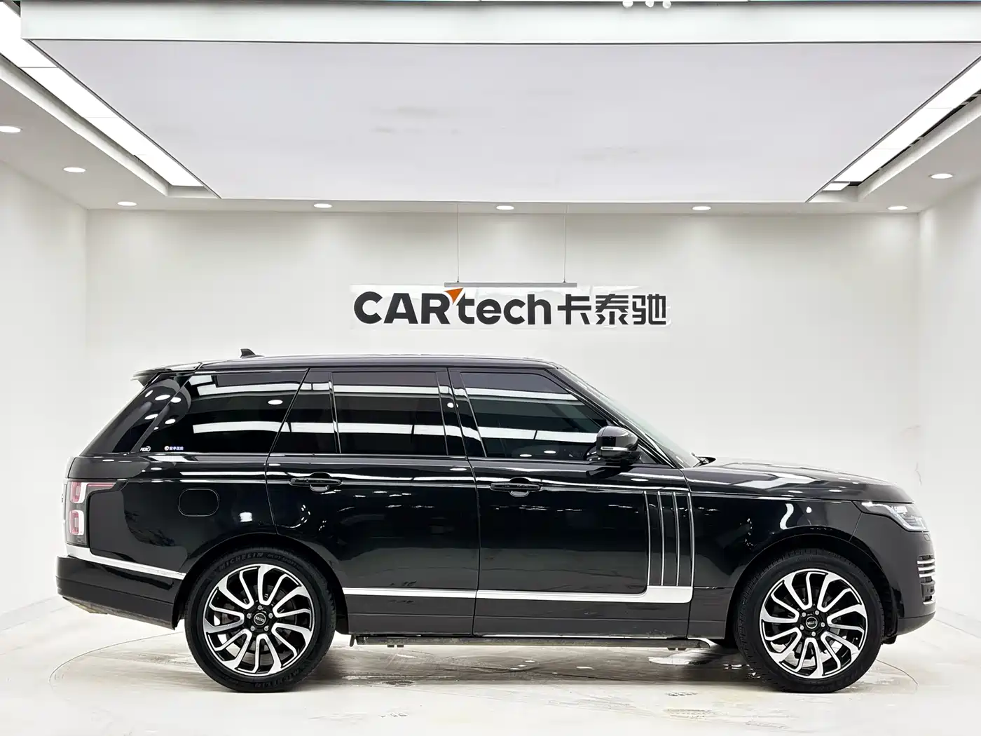 Land Rover Range Rover 2016 3.0 SC V6 Vogue фото 4