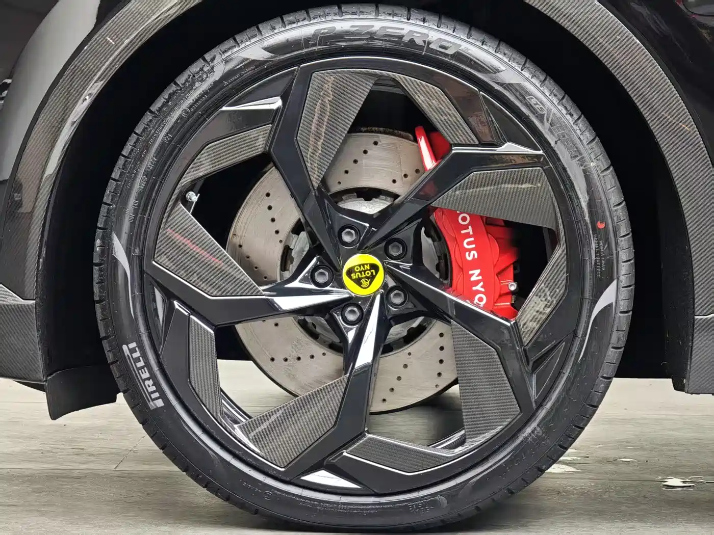 Lotus Cars ELETRE 2023 ELETRE R+ фото 24