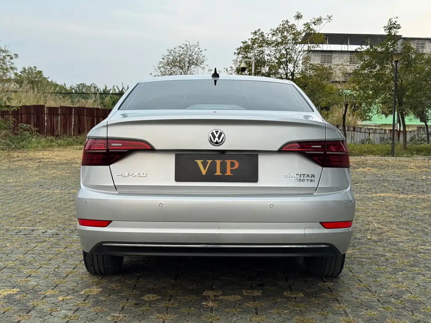 Volkswagen Sagitar 2022 280TSI DSG Surpassing Edition фото 5