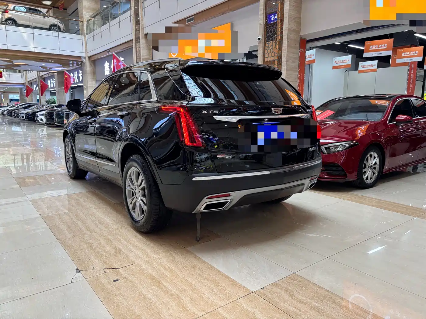 CADILLAC XT5