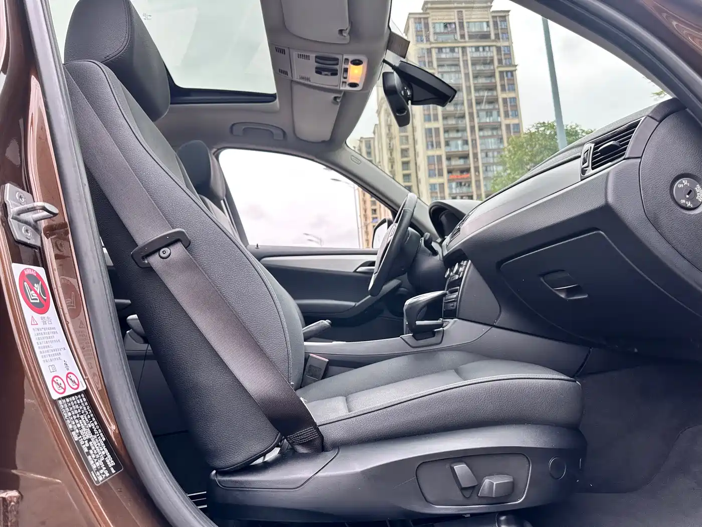 BMW X1 2013 sDrive18i Fashion фото 34