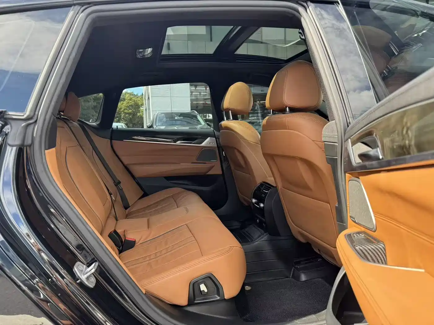 BMW 6 Series GT 2018 630i Luxury Design Package фото 6