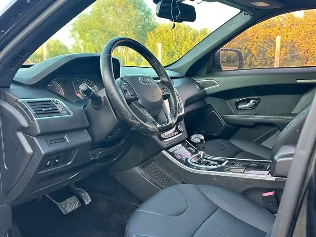 Landwind X7 2016 2015 2.0T Panorama Premium Edition
