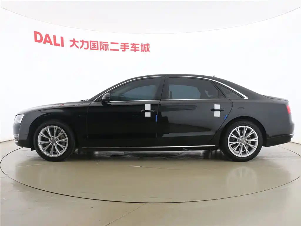 Audi A8 2013 A8L 55 TFSI quattro Luxury фото 3