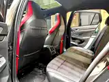 Фото 4 - Volkswagen Golf GTI
