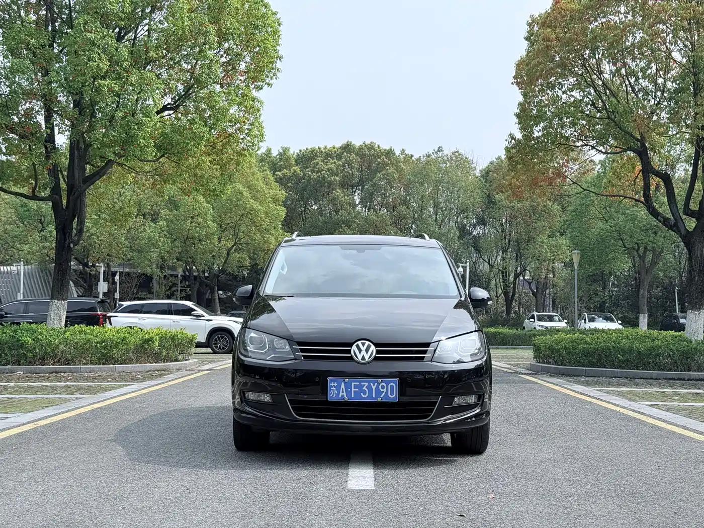 Volkswagen Sharan 2016 380TSI Comfort 7-seater фото 2
