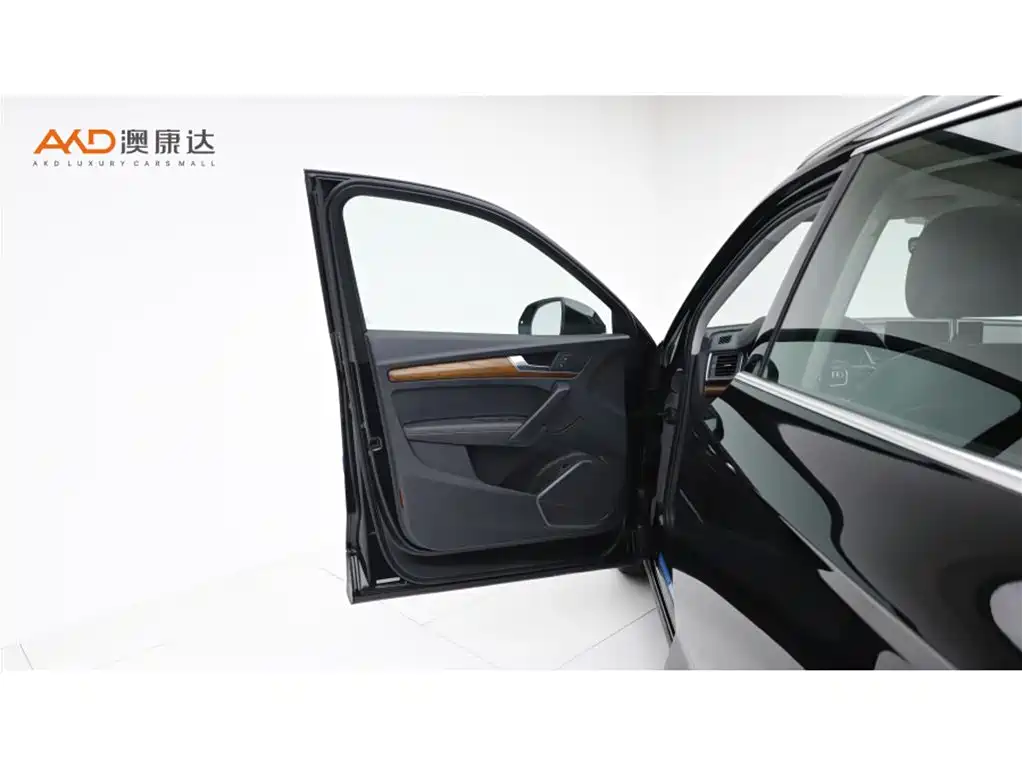 Audi Q5L 2018 40 TFSI Prestige Fashion (China V) фото 10