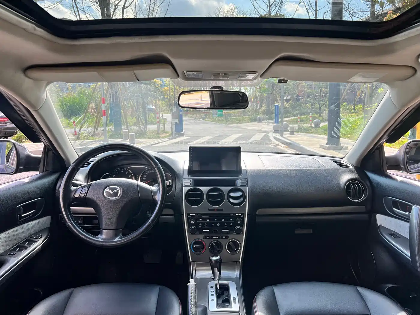 Фото 11 - Mazda 6