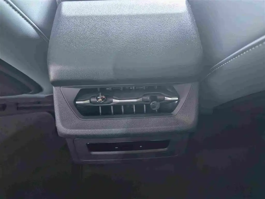 Audi Q6L e-tron 2025 2025 Model Pioneer Edition