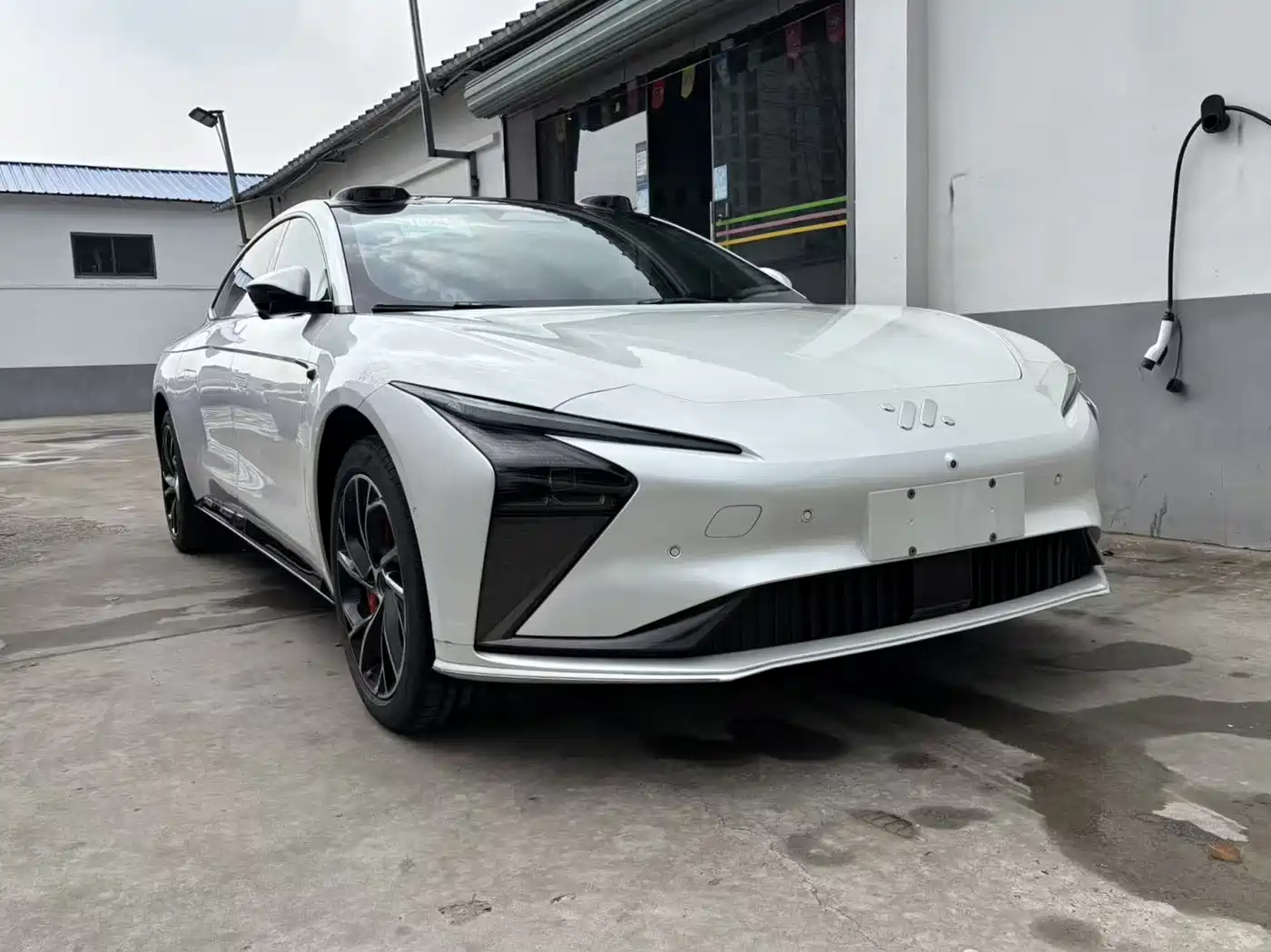 ZHIJI AUTOMOBILE ZHIJI L7