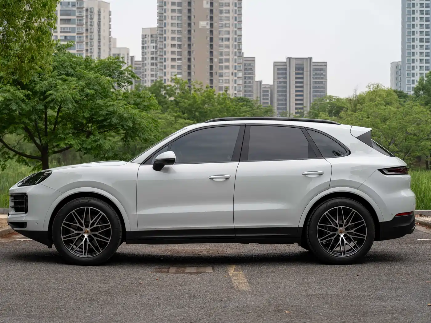 Porsche Cayenne 2025 Cayenne 3.0T Dream Chaser Edition фото 3