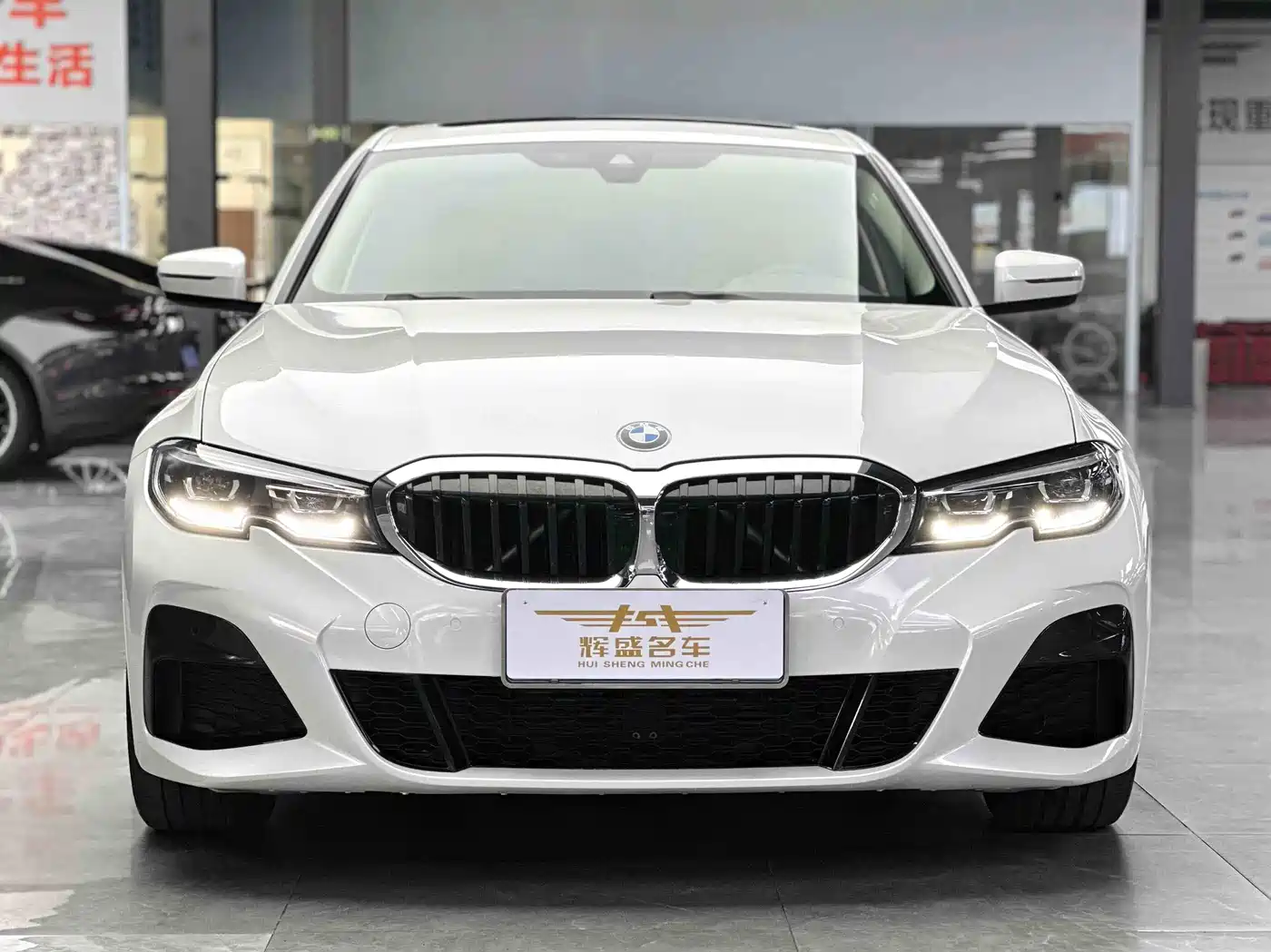 BMW 3 Series 2022 325Li M Sport Package фото 2
