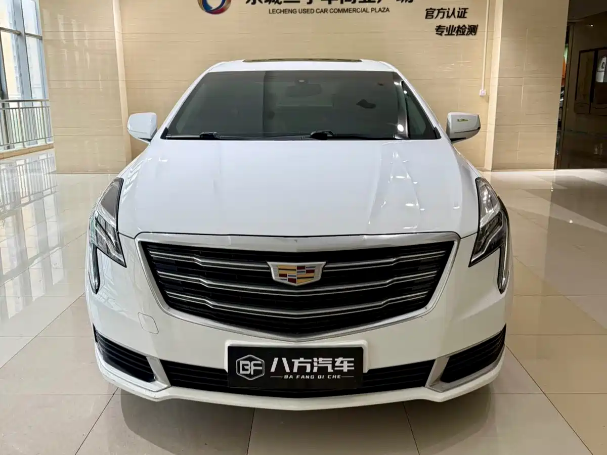 Cadillac XTS 2018 28T Technology фото 2