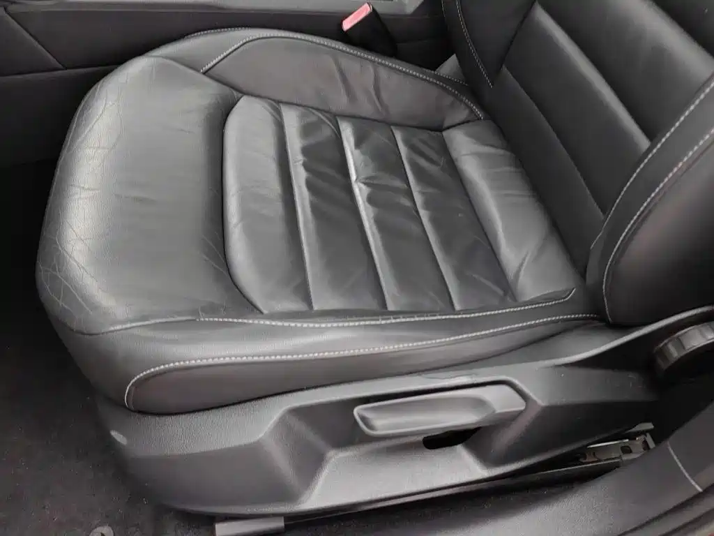 Photo 20 - Volkswagen Lamando