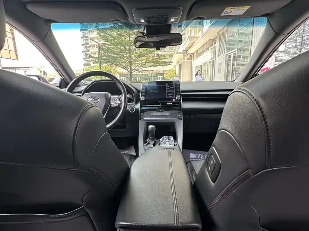 Toyota Avalon 2021 2.5L Luxury Edition фото 19