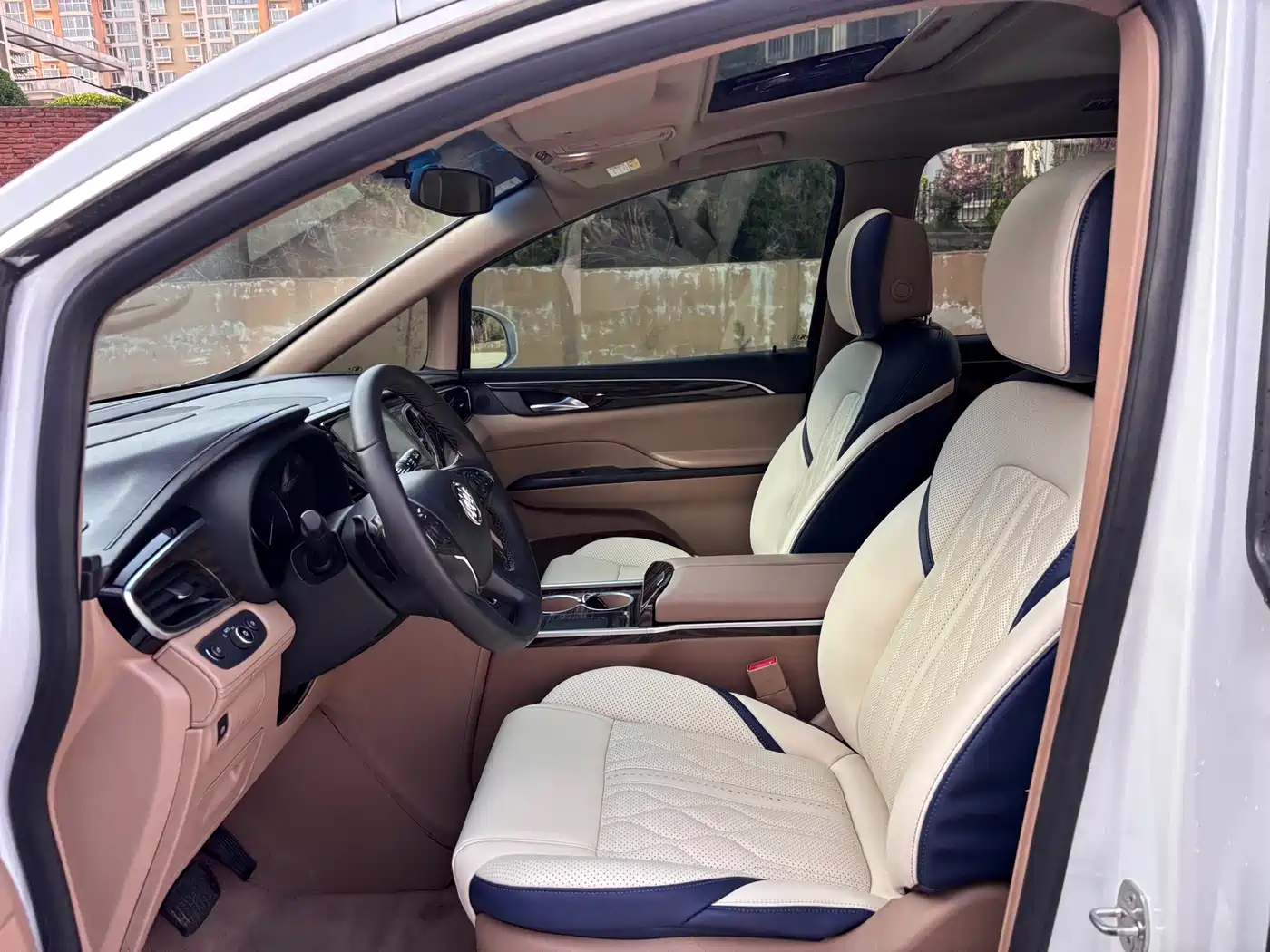 Buick GL8 2017 ES 28T Premium China V фото 16