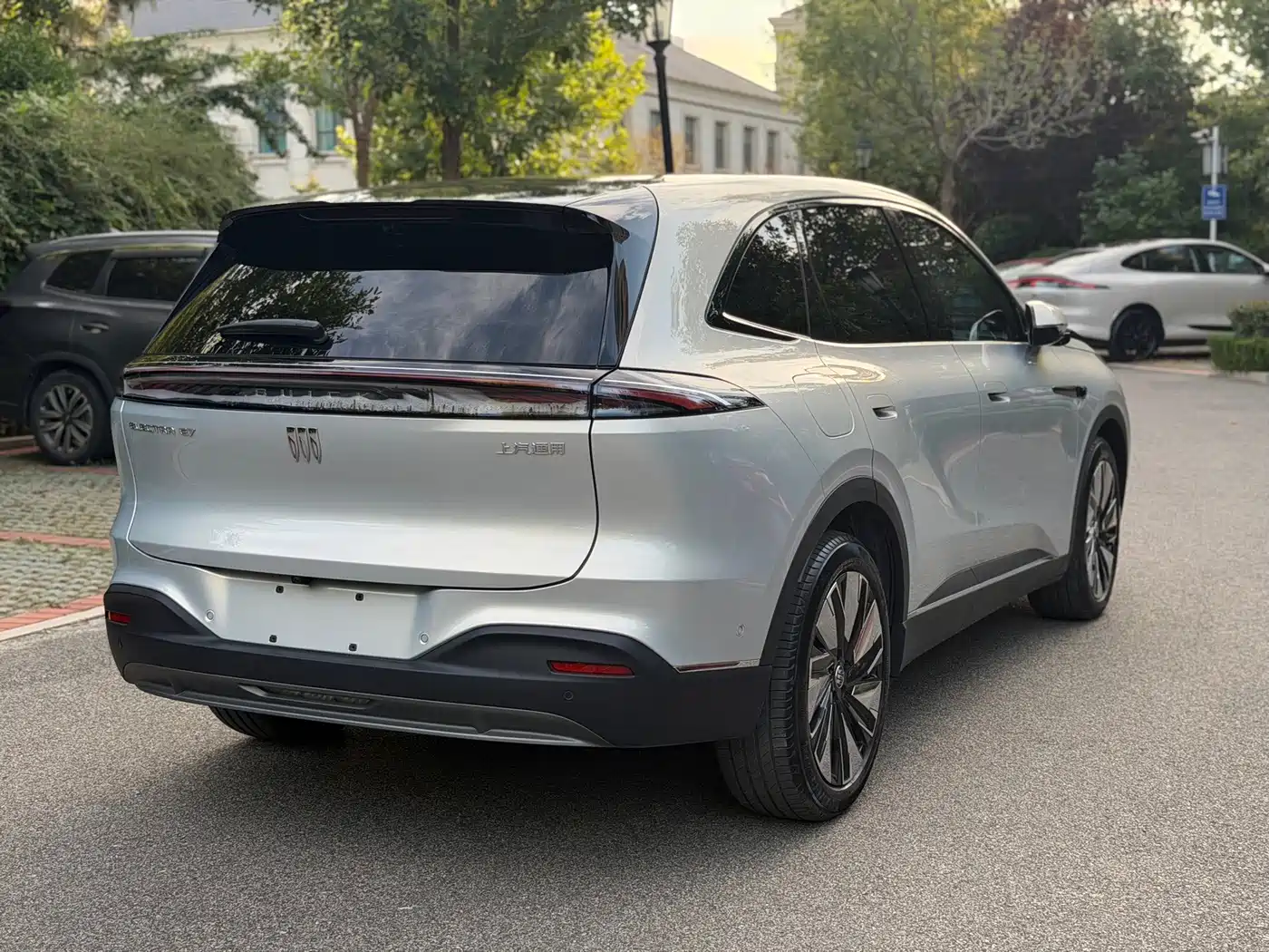 Buick Zhijing E7 2026