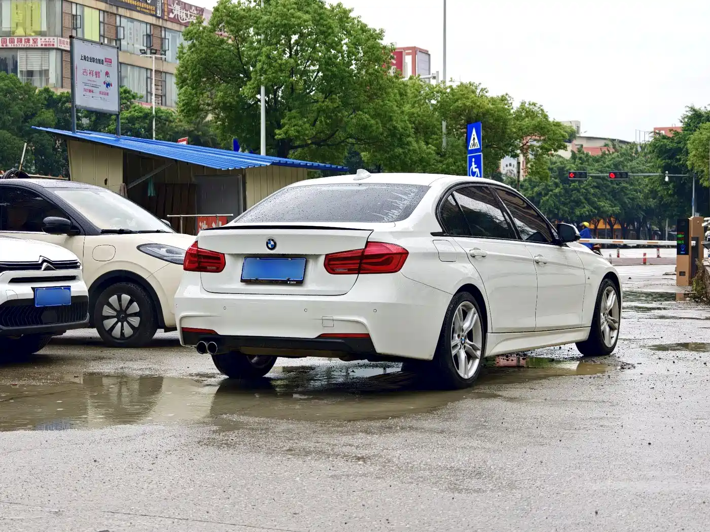Фото 9 - BMW 3 Series