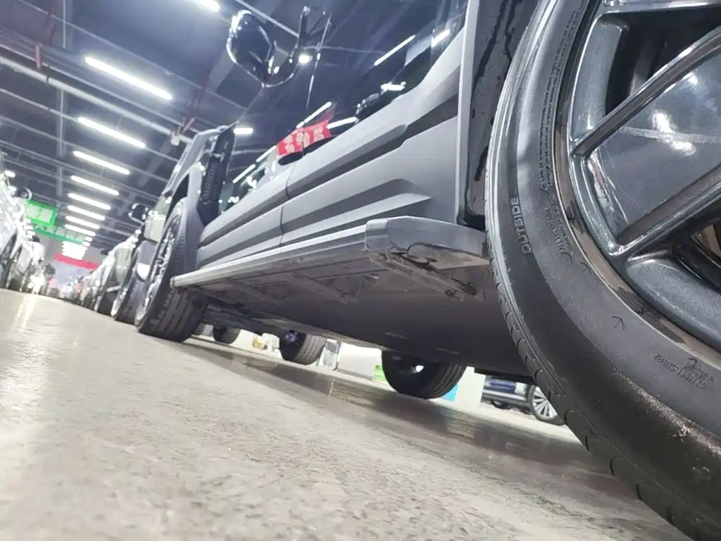 Photo 22 - iCAR 03T
