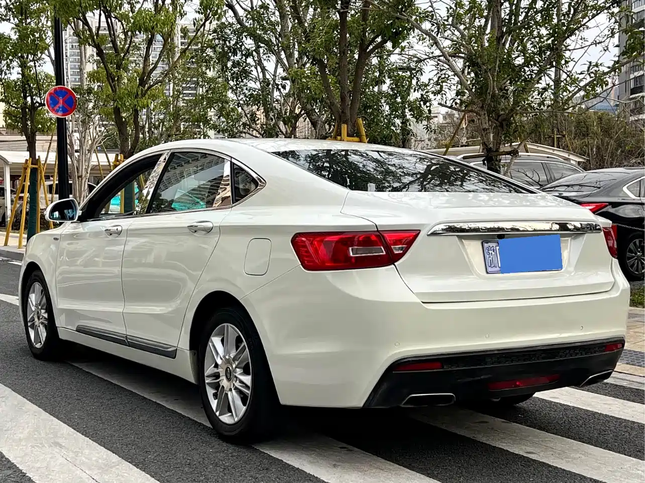 Geely Borui 2015 2015 2.4L Comfort