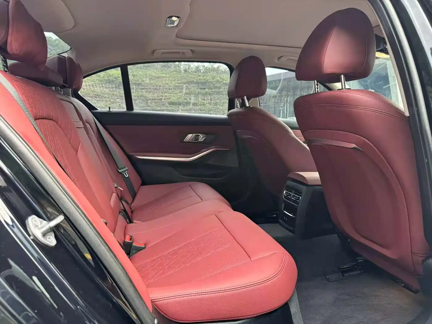 BMW i3 2024 eDrive 35 L фото 6