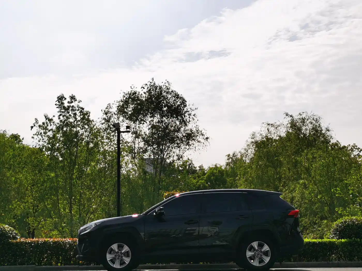 Toyota RAV4 Rongfang 2023 2.0L CVT 2WD Urban Edition фото 4