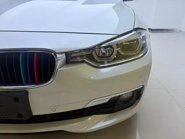 BMW 3 Series 2017 320Li Fashion — фото 4