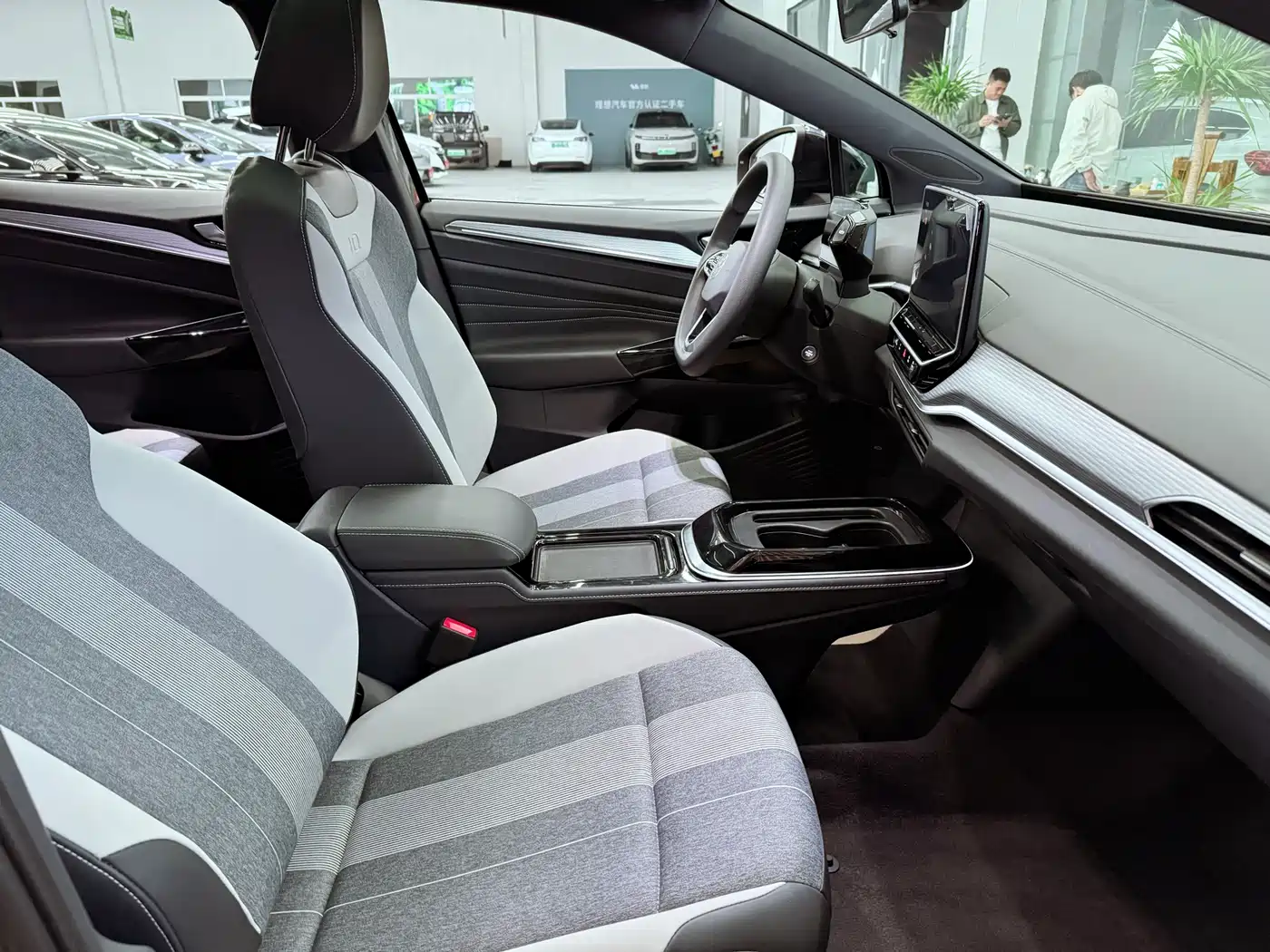 VOLKSWAGEN ID.4 CROZZ