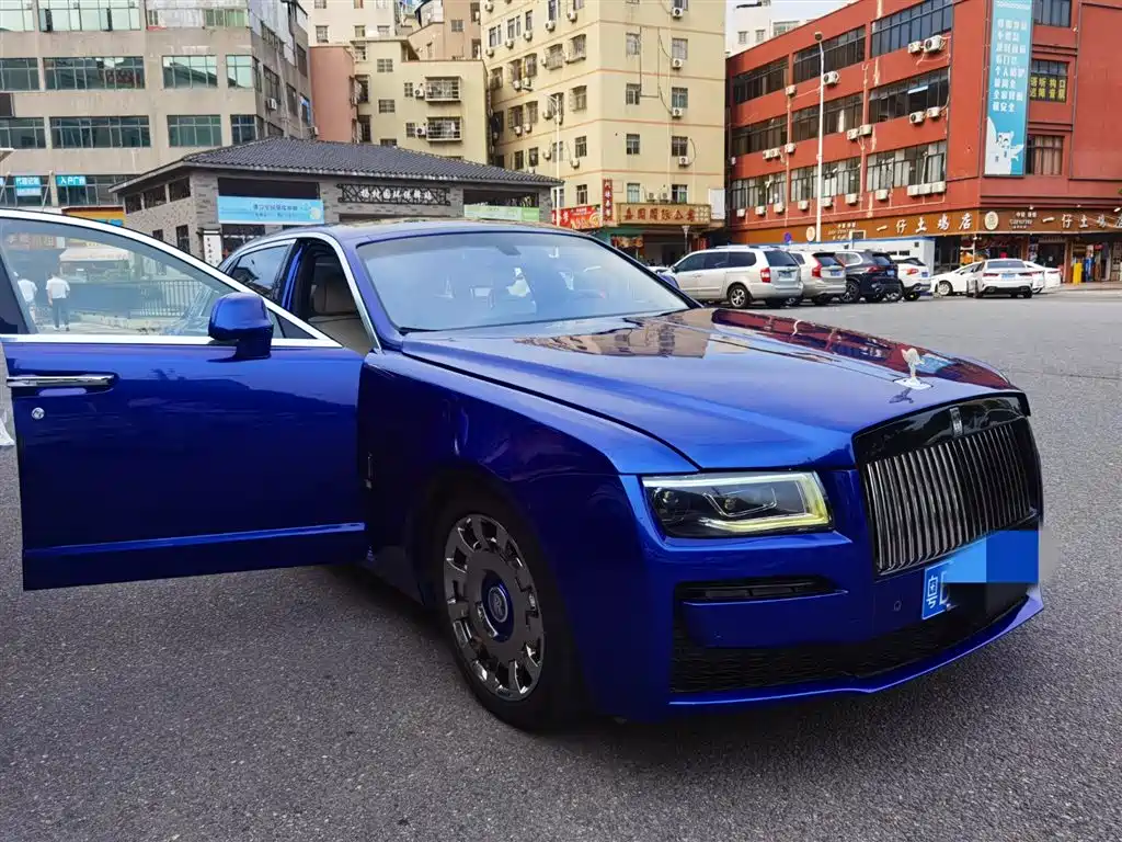 Rolls-Royce Ghost 2014 6.6T Extended Edition фото 5