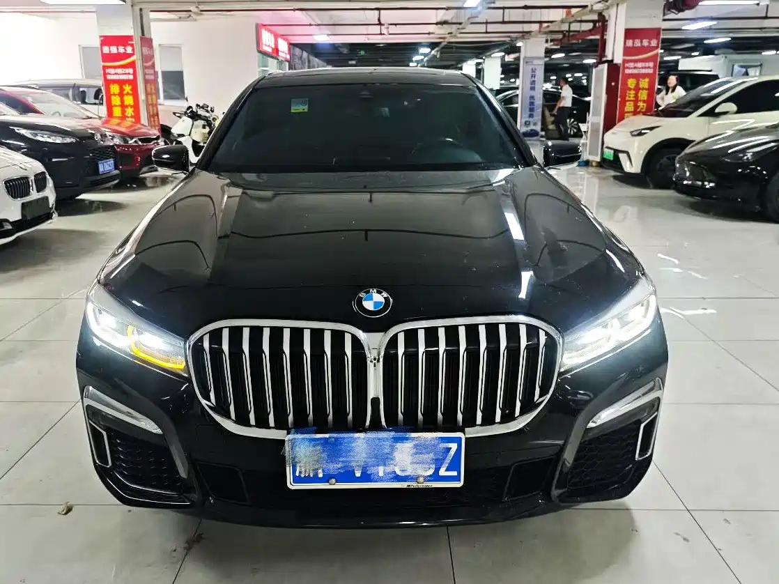 BMW 7 Series 2021 Model 730Li M Sport Package фото 2