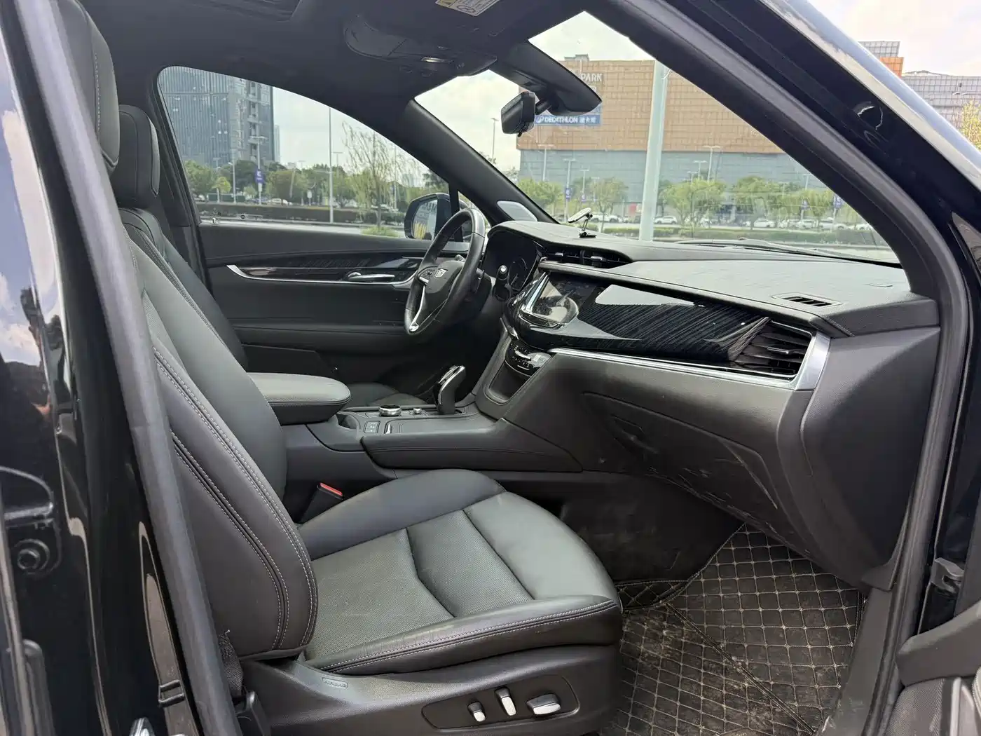 Cadillac XT6 2024 2022 2.0T 7-Seater 4WD Luxury Edition