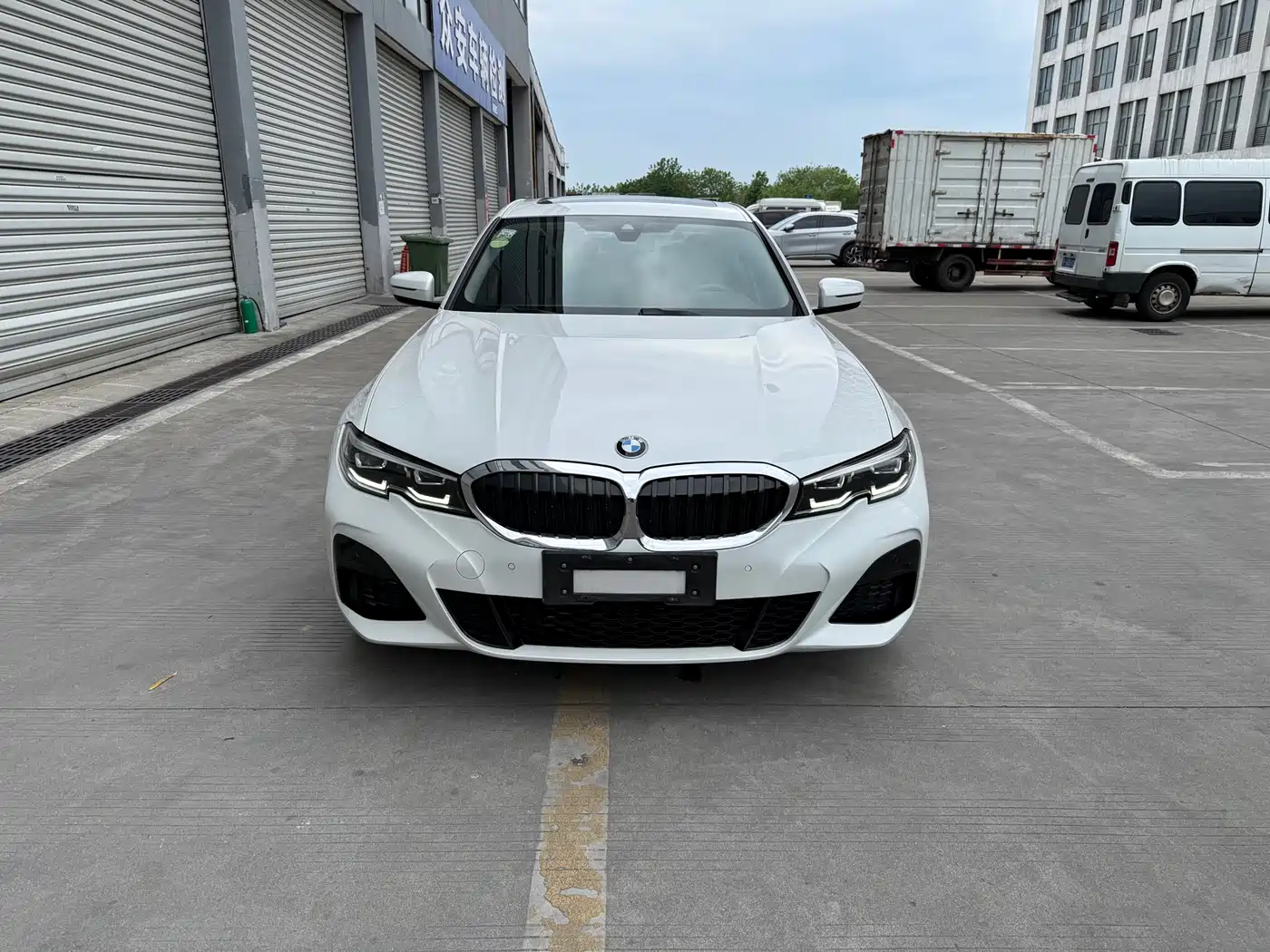 BMW 3-SERIES