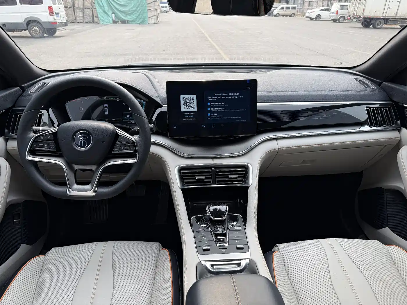 BYD Song PLUS PHEV 2021 EV Flagship фото 8