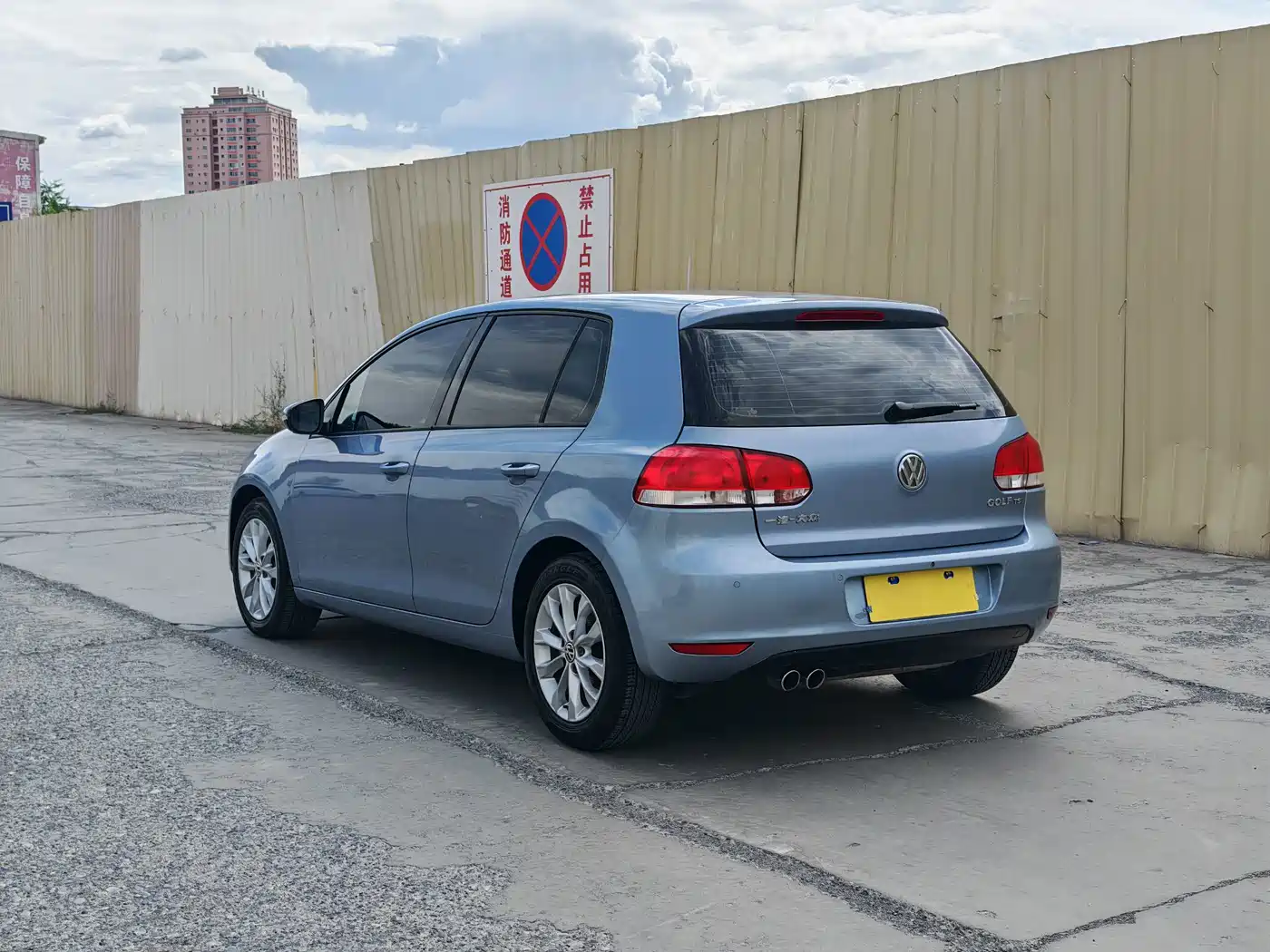 Фото 7 - Volkswagen Golf