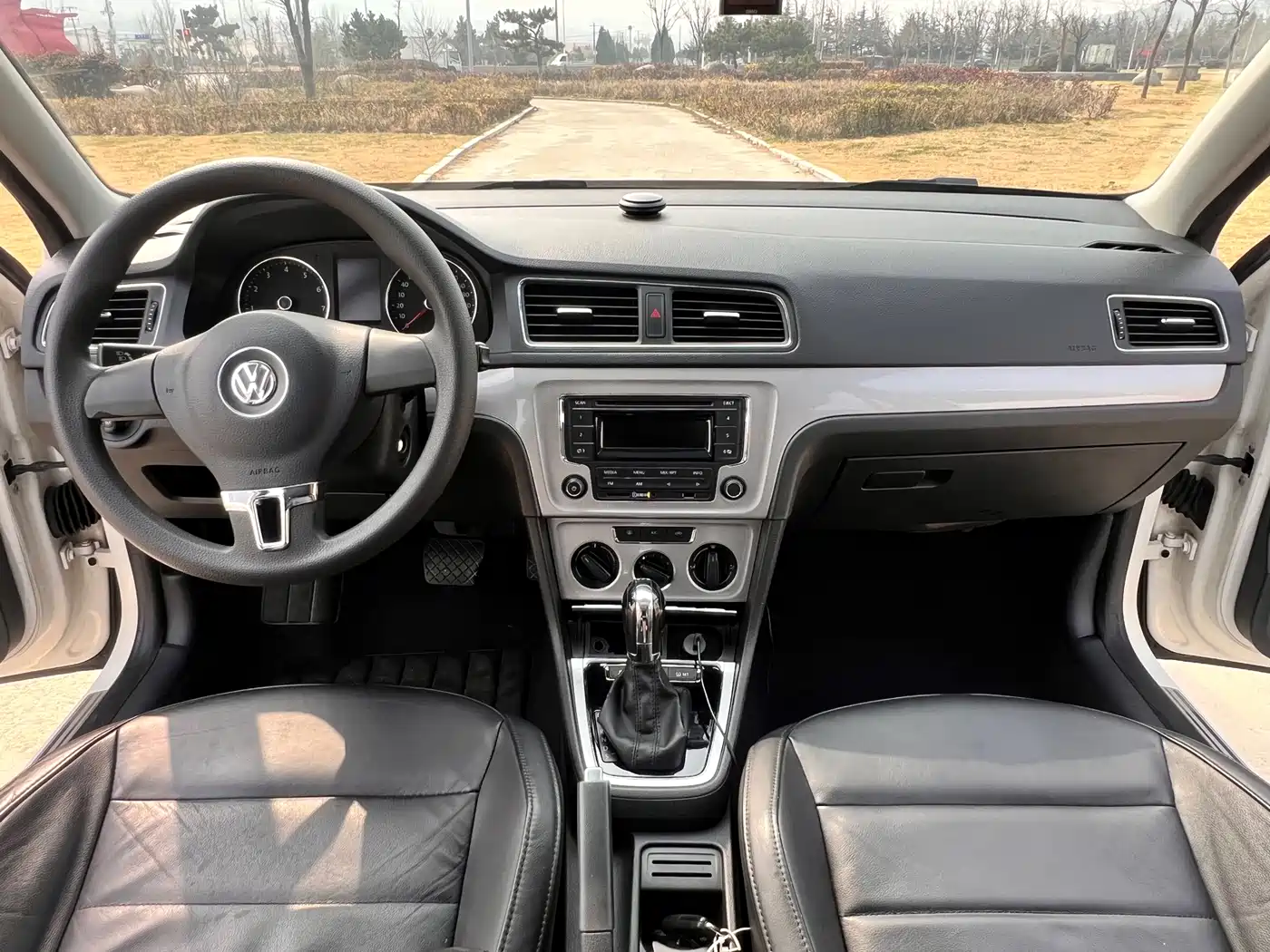 Volkswagen Lavida Tour 2013 1.4TSI Automatic Comfort фото 11