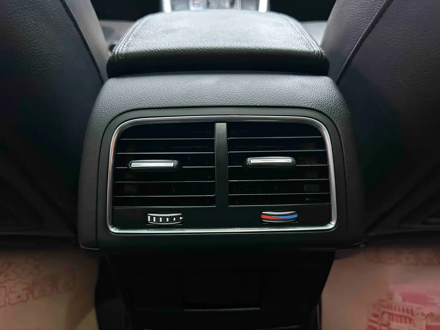 Audi Q5 2015 40 TFSI Technology фото 15