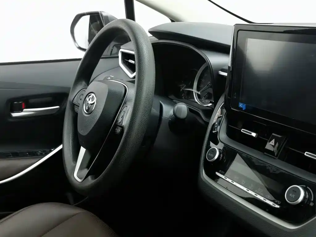 Toyota Corolla 2021 Hybrid 1.8L E-CVT Elite Edition фото 22