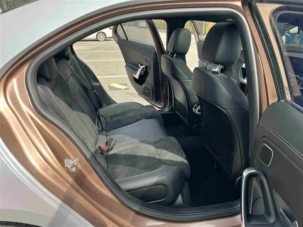 Mercedes-Benz A-Class 2019 A 200 L Sport Sedane Pioneer Special Edition фото 16