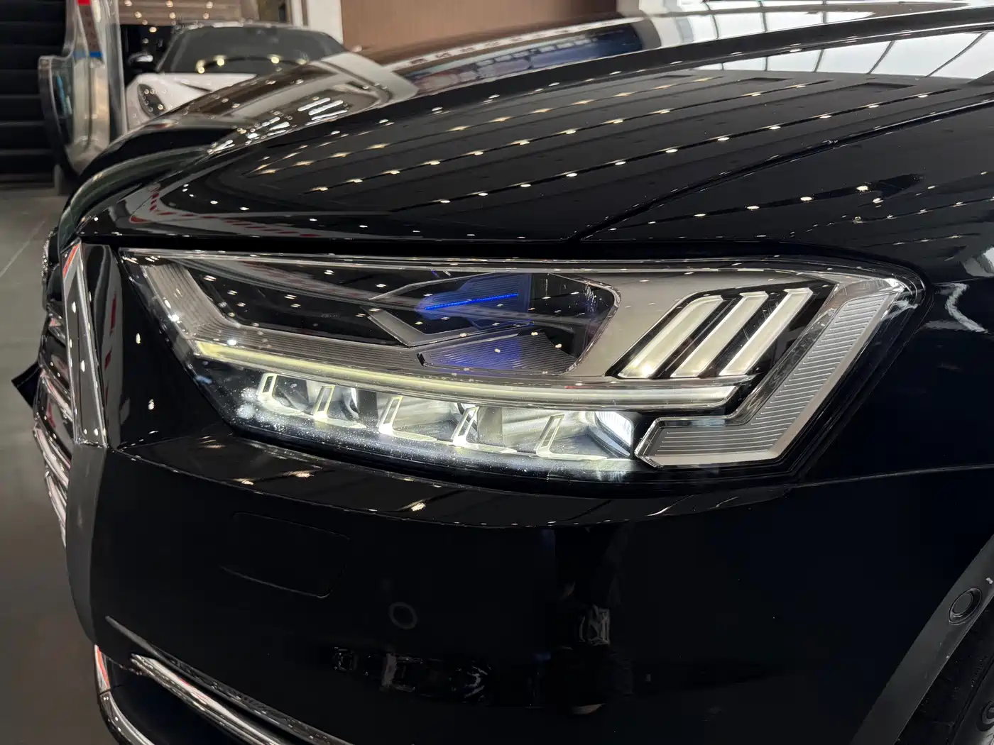 Audi A8 2021 A8L 55 TFSI quattro Premium фото 18