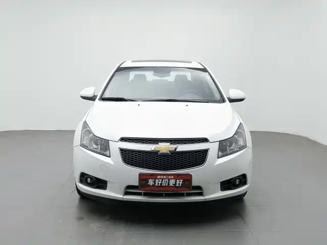 Chevrolet Cruze 2013 Model 1.8L SE AT — фото 3