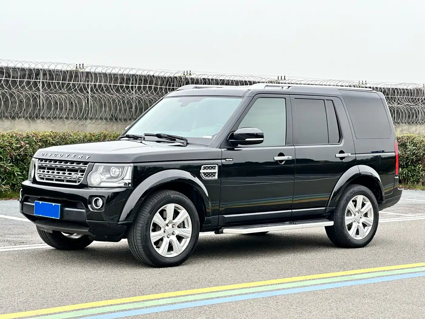 Land Rover Discovery 2016 3.0 SC V6 HSE Luxury