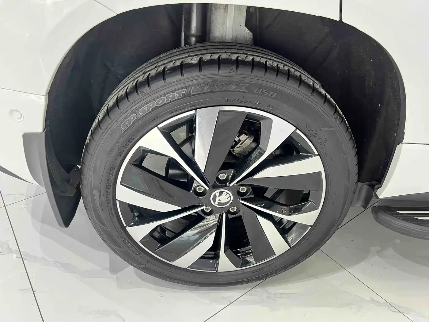 Škoda Karoq 2022 Facelift TSI280 Luxury Edition фото 21