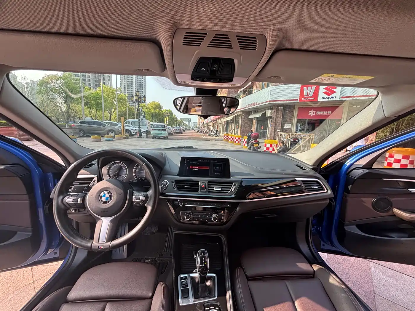 BMW 1 Series 2020 Model 120i M Sport Package фото 6