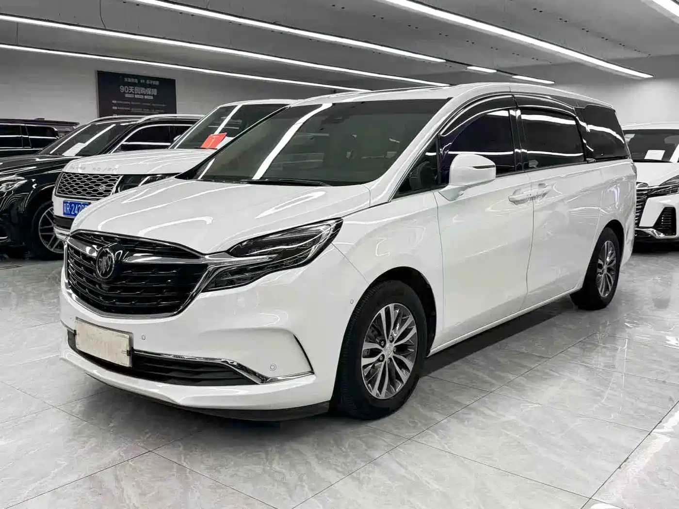 BUICK GL8