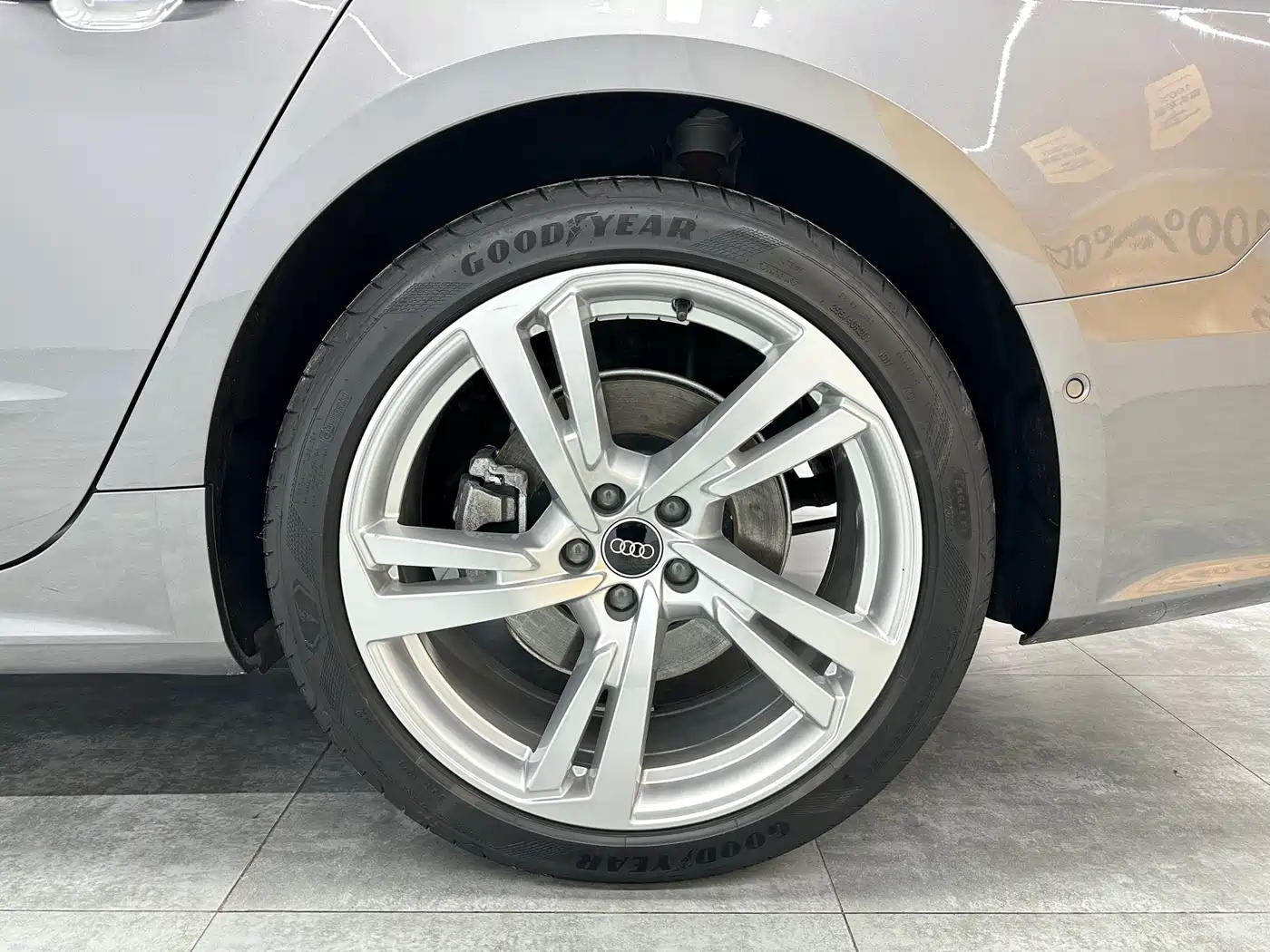 Audi A7L 2022 45 TFSI quattro S-line Wind Rider фото 17